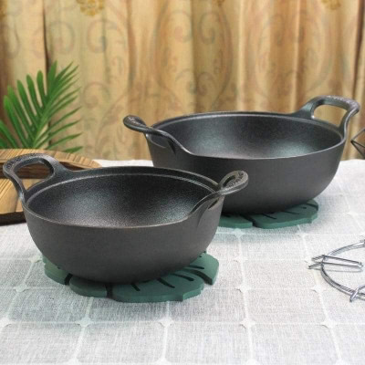 Chảo nồi gang sâu lòng đúc nguyên khối size 20cm và 25cm tặng kèm vung gỗ - PHẢI TÔI CHẢO
