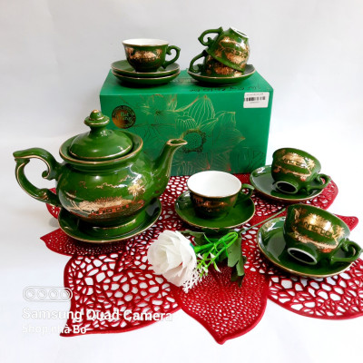 Bộ ấm chén Bát Tràng phú quý men xanh lục ngọc bảo họa tiết làng quê  vẽ vàng 24k 