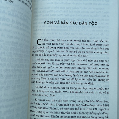 Combo 2b tác giả Hữu Ngọc: Lãng du trong văn hoá Việt Nam (3 tập);  Cảo thơm lần giở (2 tập)
