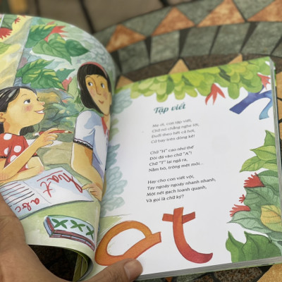 (Thơ) PHÙ THỦY SỢ MA – Thụy Anh, Kim Duẩn vẽ - Nxb Kim Đồng 