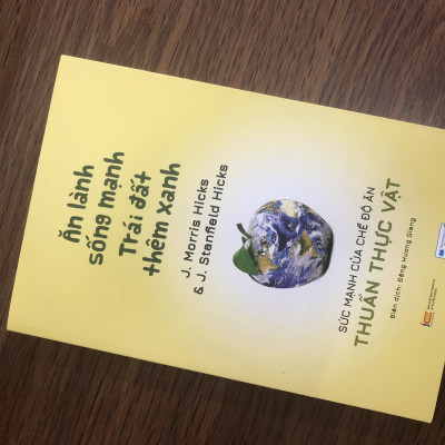 Combo sách dinh dưỡng hiện đại: Toàn cảnh dinh dưỡng + Ăn lành sống mạnh (Tái bản)