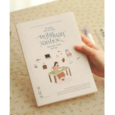 Combo sách bổ trợ kĩ năng viết văn cho học sinh THCS & THPT (Tuyển tập những bài văn HSGQG + Kĩ năng viết văn bản NLVH)