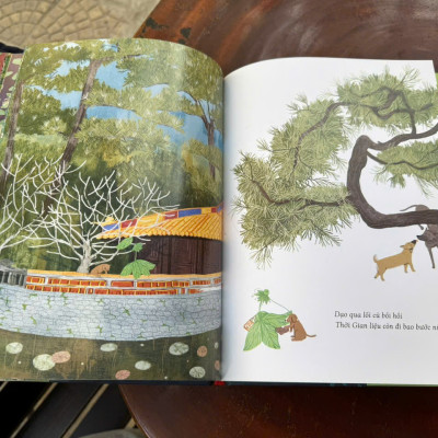 (Bìa cứng – In màu) DẠO BƯỚC VỚI THỜI GIAN – Maru – Quỳnh Hương (Hũ) – Slowbooks