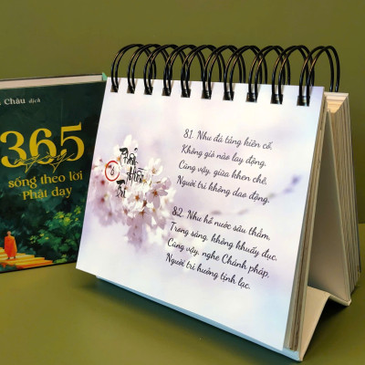 Kinh Pháp Cú - 365 ngày sống theo lời Phật dạy (bản cao cấp, in màu)