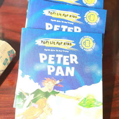 Peter Pan (Song ngữ Anh - Việt) - Tặng kèm postcard