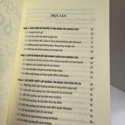 GOOGLE ADS 69 GIỜ: KIẾN THỨC CHỌN LỌC TỪ VẬN HÀNH THỰC TẾ - Bùi Lâm Phúc - Mochi Books - Nhà xuất bản Lao Động.