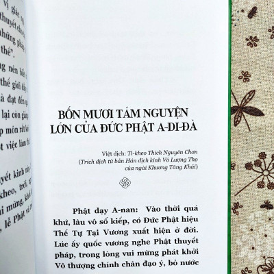 [Bản cao cấp] Kinh Diệu Pháp Liên Hoa + Kinh A Di Đà - Bốn Mươi Tám Nguyện - Kệ Nguyện Sinh (Bìa cứng)