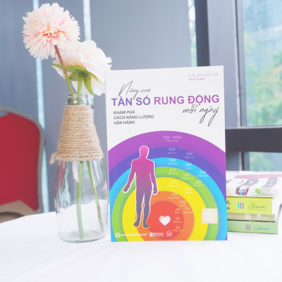 Combo 2 Cuốn Sách Giải Mã Bản Thân: Bản Đồ Về Ý Thức Và Nâng Cao Tần Số Rung Động Mỗi Ngày: Khám Phá Cách Năng Lượng Vận Hành