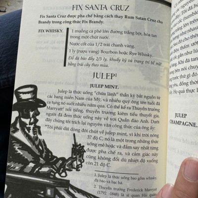 COCKTAIL VÀ HƠN THẾ NỮA - 750 Công Thức Pha Chế Cocktail Dành Cho Bartender - Harry Craddock – Thanh Yên dịch – Lightbooks – NXB Thanh Niên