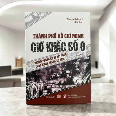 Combo Hồi Ký Nguyễn Thị Bình,Gia Đình, Bạn Bè Và Đất Nước (Bìa Mềm) + Thành Phố Hồ Chí Minh,Giờ Khắc Số 0