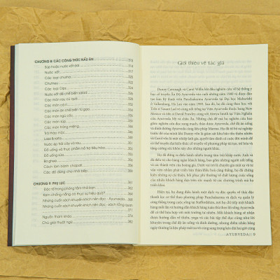 Sách Ayurveda ( cân bằng thâm tâm trí ), Phương pháp y thuật cổ truyền Ấn Độ hơn 5.000 tuổi - Á Châu Books, bìa mềm 384 trang