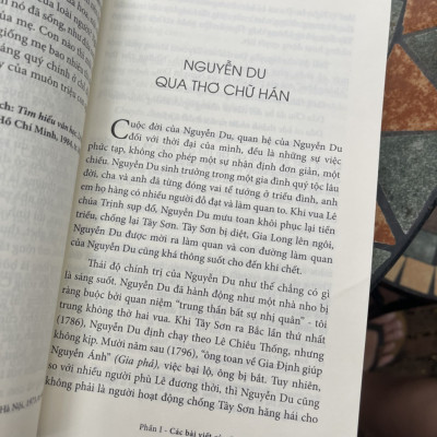 TRĂM NĂM MỘT THUỞ - giáo sư nhà giáo nhân dân nhà lý luận phê bình văn học Lê Đình Kỵ -  Trần Đình Việt tuyển chọn và giới thiệu – Nxb Tổng hợp Tp Hồ Chí Minh (bìa mềm)