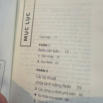 CHỮA LÀNH BẰNG REIKI – Karen Frazier - Azura dịch – Thái Hà Books - NXB Công Thương