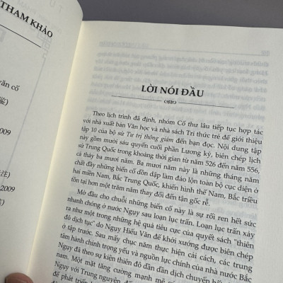 [Bìa cứng] TƯ TRỊ THÔNG GIÁM - TẬP 10 - Tư Mã Quang - Phạm Thành Long dịch - Tri Thức Trẻ Books - Nhà xuất bản Văn Học.