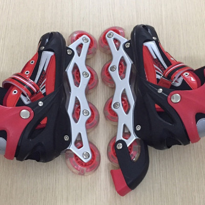 Giày Trượt Patin MacBuy Gắn Đinh Phát Sáng Cao Cấp (Size L) 