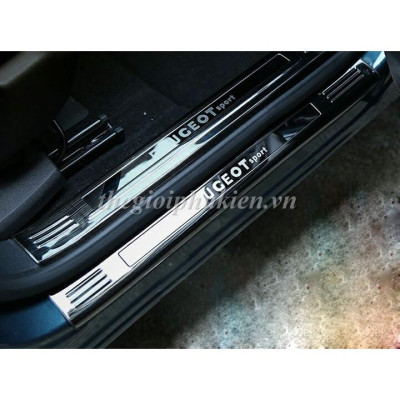 Bộ Ốp bậc cửa, Nẹp bước chân Peugeot 3008 – Mẫu Titan