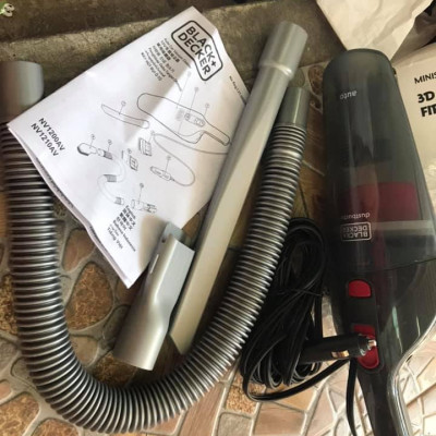 Máy hút bụi dành cho xe hơi 12V Black&Decker NV1200AV- Hàng chính hãng