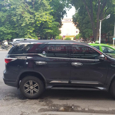 Bộ ốp, nẹp sườn Toyota Fortuner 2017-2019 bản to