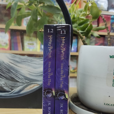 Sách NXB Trẻ - Harry Potter và Hòn Đá Phù Thủy - Tập 1 (set 2 cuốn) - khổ nhỏ (NXBT)