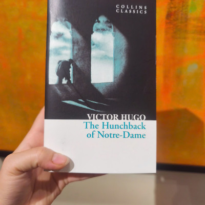 Sách - The Hunchback of Notre-Dame by Victor Hugo - Collins Classics - English Books