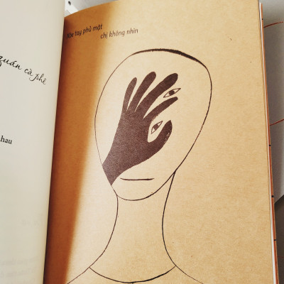 Hoàng Cầm 100 bài - BẢN ĐẶC BIỆT (Bìa cứng giấy kraf, tranh minh hoạ phụ bản màu)