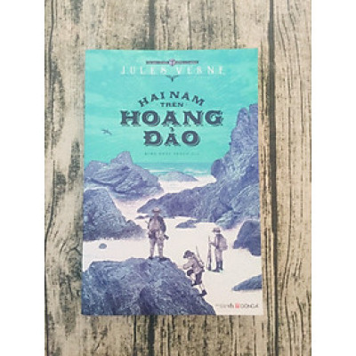 Hai Năm Trên Hoang Đảo