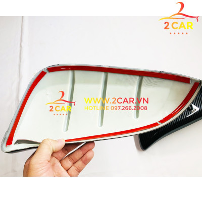 Ốp gương chiếu hậu CARBON xe Toyota Corolla Cross 2020- 2023 vân cacbon cao cấp