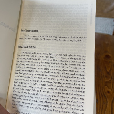 THÁM TỬ HOANG DÃ – Roberto Bolano – Trần Tiễn Cao Đăng dịch – Nhã Nam – NXB Hội nhà văn (Bìa mềm)