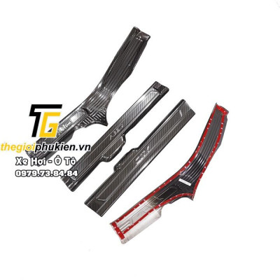BỘ SẢN PHẨM Nẹp bước chân và ốp chống trầy cốp Honda City 2021 - Mẫu vân Carbon