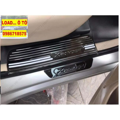 Ốp Bậc Cửa, Nẹp Bước Chân Xe  Mitsubishi Xpander 2022-2018 Trong, Ngoài Chất Chất Liệu Titan Cao Cấp