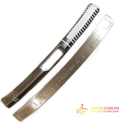 Ốp chống trầy cốp trong, ngoài xe Toyota Fortuner 2017 - 2022 inox cao cấp