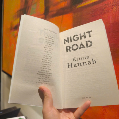 Sách - Night Road: From the multimillion copy bestselling author Kristin Hannah/English Fiction
