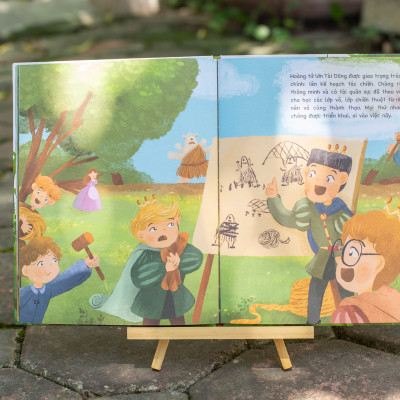 Truyện kể cho bé trước giờ đi ngủ - Truyện cổ tích hiện đại Công Chúa kiểu "Công Chúa", Hoàng tử rất "Hoàng tử" - Bìa cứng - LionBooks