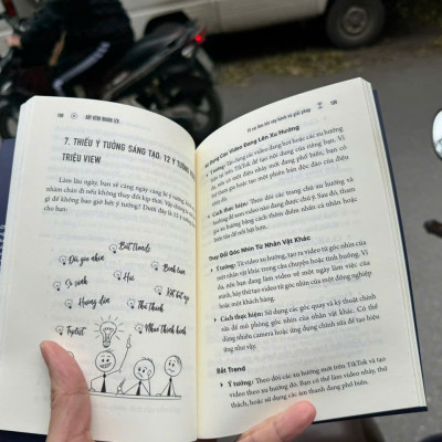 XÂY KÊNH NHANH LÊN “ĐỂ SỰ NGHIỆP LÊN NHANH” – Chú Hùng Vlog - Mochi Books – NXB Lao Động