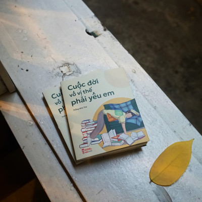 Sách Cuộc Đời Vô Vị Thế Phải Yêu Em - Thắng nhà thơ