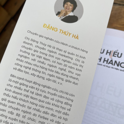 THẤU HIỂU KHÁCH HÀNG – Cho chiến lược kinh doanh và thực thi hiệu quả - Đặng Thuý Hà - Alphabooks -Nhà Xuất Bản Công Thương