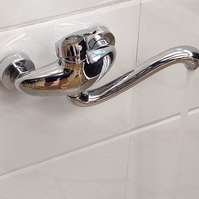 Tên sVòi rửa chén âm tường nóng lạnh Đồng mạ Chrome Eurolife EL-T015AT (Trắng bạc)