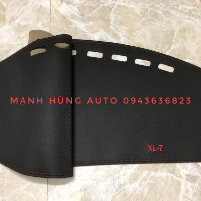 Thảm Taplo Da Carbon Suzuki XL7 2020 - 2021 Cao Cấp có Chống Trượt 