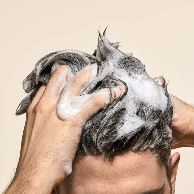 Dầu Gội Đầu Nam Chiết Xuất Than Hoạt Tính Kosé Softymo Men