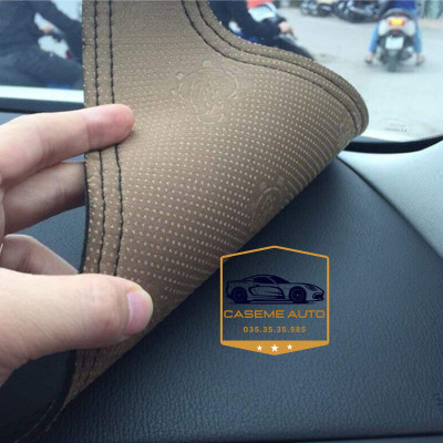 [FORD F150] Thảm Taplo 3 Lớp Dành Cho Xe FORD F150, Nhung Lông Cừu Và Da Vân Carbon Cao Cấp - Hàng Chính Hãng