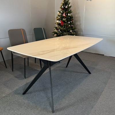 Bàn ăn mặt đá ceramic bóng chân chữ H