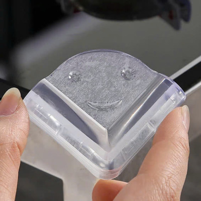 Set 4 Bịt Góc Bàn Ghế Silicon Trong Suốt (Kèm Keo 2 Mặt) - Bo Góc Chống Va Chạm An Toàn Cho Trẻ Em