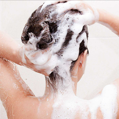 Dầu Gội Đầu Bóng Mượt Tóc Kracie Dear Beaute Himawari Gloss & Repair Oil In Shampoo 500 mL