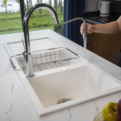 Vòi rửa bát kéo dây Konox, Model Ponte Grey, 4 phiên bản màu, Bề mặt mạ PVD 5 lớp cao cấp, Lõi đồng tiêu chuẩn CW617N, Linh kiện phụ trợ dòng chảy nhập khẩu châu Âu, Bảo hành chính hãng 5 năm, Hàng chính hãng