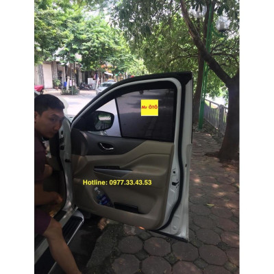 RÈM CHE NẮNG NAM CHÂM CHO XE NISSAN NAVARA 2015-2020
