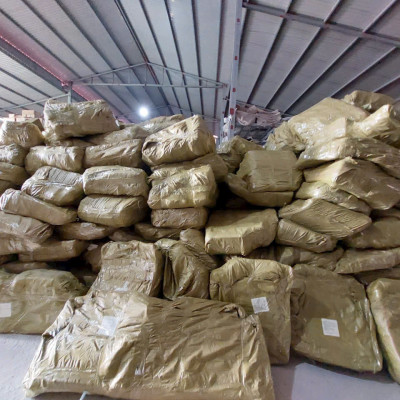 Bạt phủ ô tô Audi Q3 thương hiệu Macsim sử dụng trong nhà và ngoài trời chất liệu Polyester - màu đen