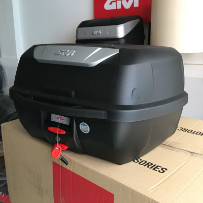 Thùng Givi E43NTL kèm đế đệm, ốc gắn, thùng Givi 43 lit gắn cho xe máy