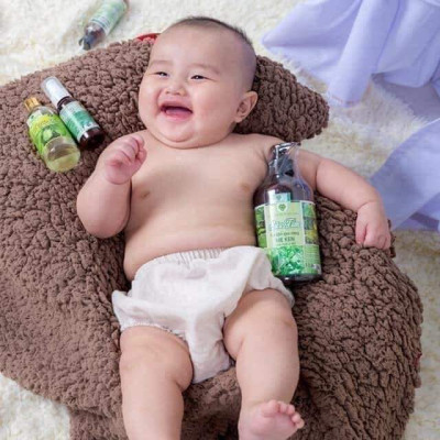 TINH CHẤT GỘI ĐẦU THẢO MỘC MẸ KEN-Chai 250ml