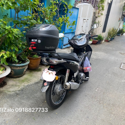 Thùng Givi E250N2 25 lit và baga givi lắp cho xe Future 125, thùng xe Future 1255