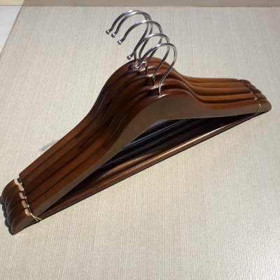 Combo Bộ 20 Móc Áo Gỗ Tam Giác Màu Nâu Cao Cấp